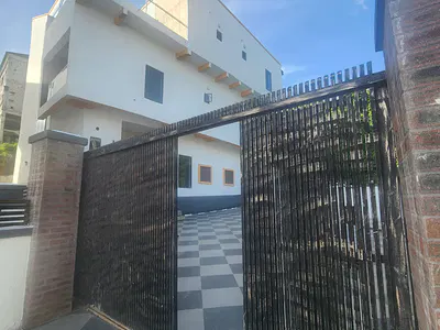 Luxurious 5 Bedroom Detached Duplex with a BQ