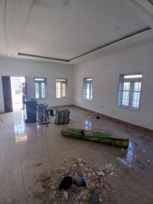 Brand New 3 Bedrooms All Rooms En Suite