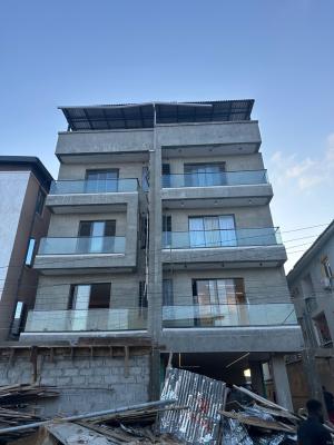 New Studio Apartment with Rooftop Lounge, Laundromat, Solar & Wifi.
