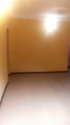 A Very Neat and Clean 3 Bedroom Flat with Pop