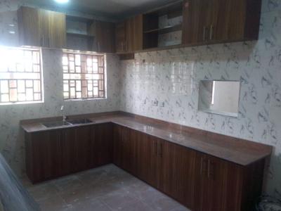 Newly Buildt Spacious Luxury 3 Bedroom Flat with Excellent Features