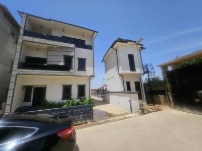 Exquisitely Finished 5 Bedroom Fully Detached Duplex with a BQ