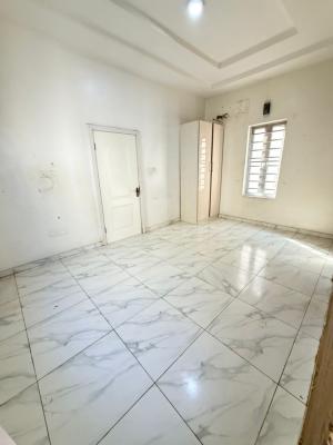 Miniflats Upstairs with Open Plan Kitchen