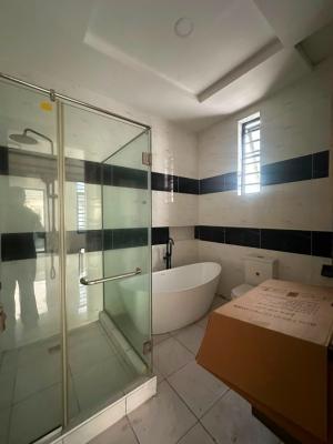 Well Maintained 4 Bedrooms Duplex with BQ