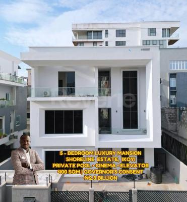 Sophisticated 5-Bedroom Detached House with Stunning City Views