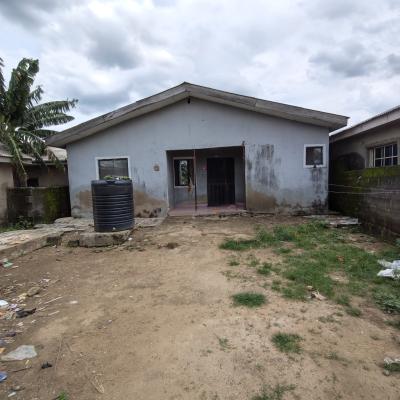 3 Bedroom Bungalow on Half Plot Near Bus Stop