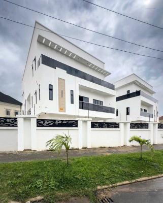 6 Bedroom Fully Detached Duplex