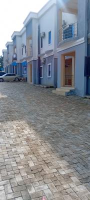 Well Finished, Spacious 4 Bedroom Terrace Duplex