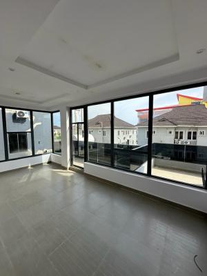 Serviced 2 Bedroom Flat