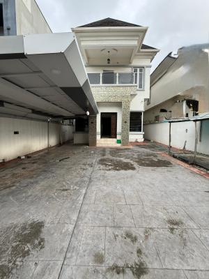 5 Bedroom Fully Detached Duplex