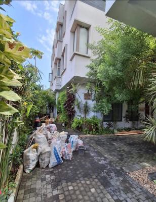 Spacious 4bedroom Detached Duplex with BQ