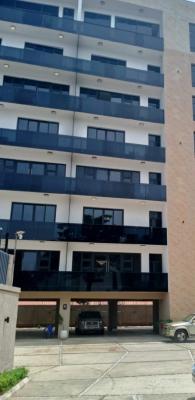 Well Improved 4 Bedroom Maisonette with BQ + S/Pool Gym House