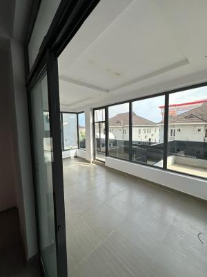 Beautiful Service 2bedroom Inside an Estate