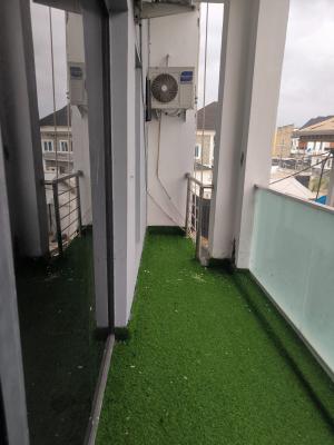 Exclusive and Luxury 2 Bedroom Apartment Upstairs, Fully Serviced