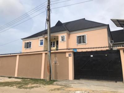 3 Bedrooms Flat