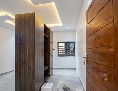 A Newly Built, Spacious, and Tastefully Finished 2-Bedroom Upstairs