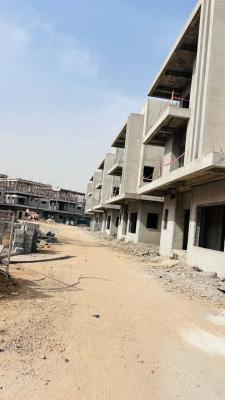 4 Bedroom Detached Duplex with a Room BQ