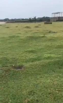 Prime Land Facing the Atlantic Ocean