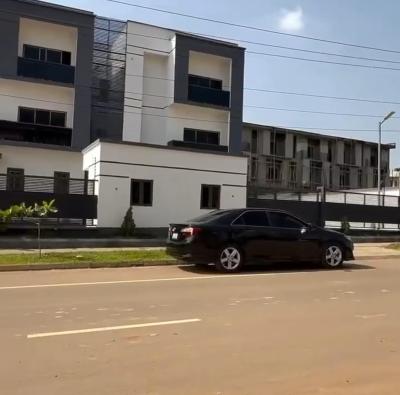 A Newly Built 4 Bedroom Detached Duplex with BQ