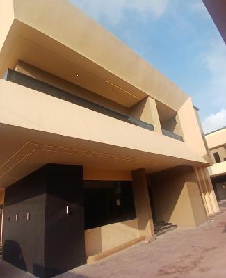 Luxury 4 Bedroom Duplex