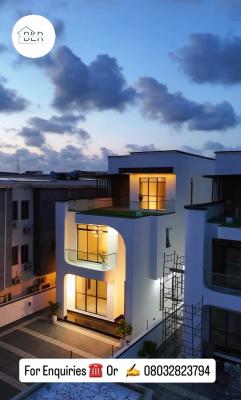 Contemporary 5 Bedroom Fully Detached Duplex
