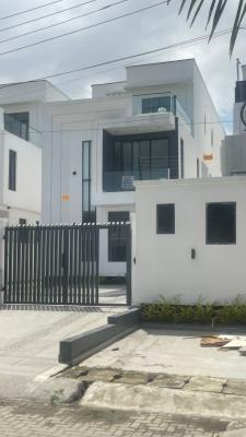 Luxurious 5 Bedroom Fully Detached with BQ