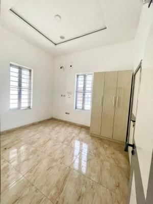 Single Room Upstairs Available in a Shared Apartment