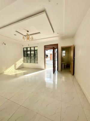 Spacious Studio Apartment in a Shared House