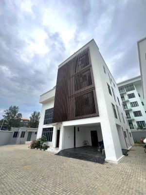 Luxury 5bed Fully Detached Duplex