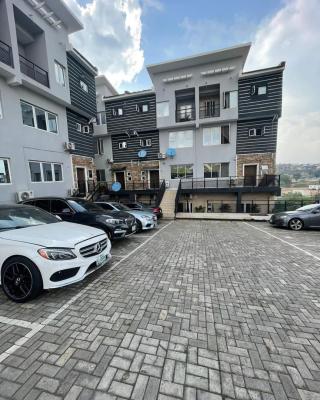 3 Bedroom Flat