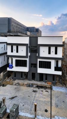Contemporary 4 Bedroom Duplex with a Private Swimming Pool & BQ