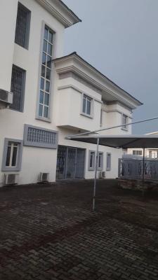 A Nice 5 Bedroom Terrace Duplex with BQ