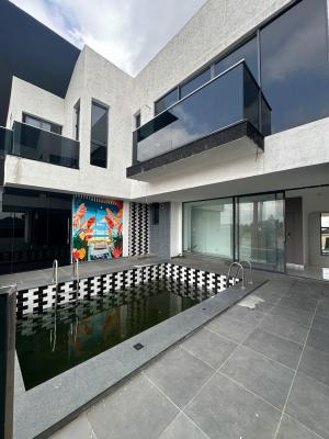 Well Finished 6-Bedroom Penthouse with Private Elevator (Front & Back)