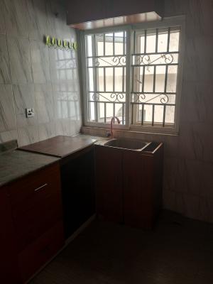 Lovely 2 Bedroom Apartment Upstairs