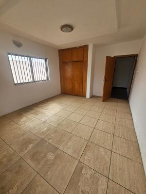 Spacious 2-Bedroom Apartment