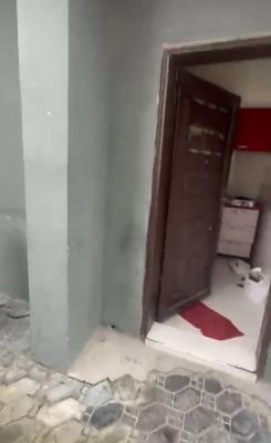 Spacious Room Selfcon at Sango Tedo { Video}