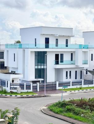 5 Bedroom Fully Detached Home with a BQ, Pool, Cinema,
