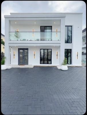 Stunning 5 Bedroom Detached Duplex