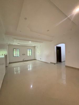 Spacious Old Money 2 Bedroom Apartment