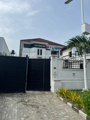 5 Bedroom Detached House on 500 SQ.M Land with Swimming Pool Loc