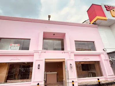 Commercial Shop and Office Space