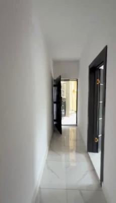 Newly Renovated Spacious 2 Bedroom Apartment