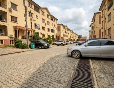 A Luxurious and Spacious 4-Bedroom Maisonette