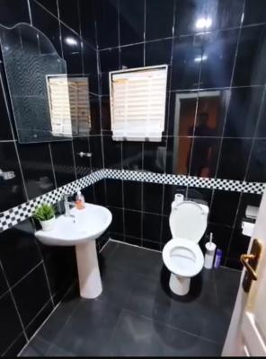 Furnished 1 Bedroom Bedroom Flat