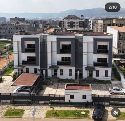 Privately Gated Corner Unit 5 Bedrooms Terrace Duplex + BQ