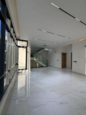 Luxury 4-Bedroom Terrace with BQ