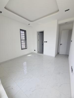 Luxury Beautiful 2 Bedroom Apartment
