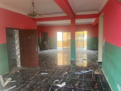 Well Renovated 3 Bedroom Apartment