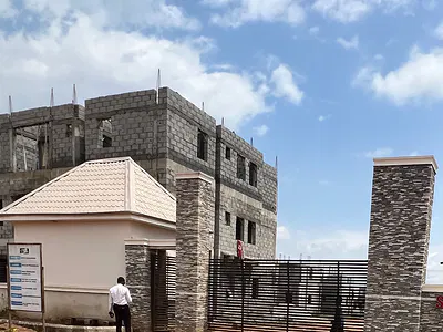 4 Bedroom Terraced Duplex