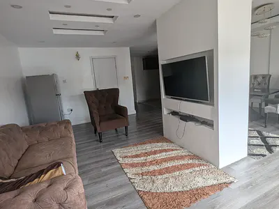 2 Bedroom Apartment with Pool & Gym